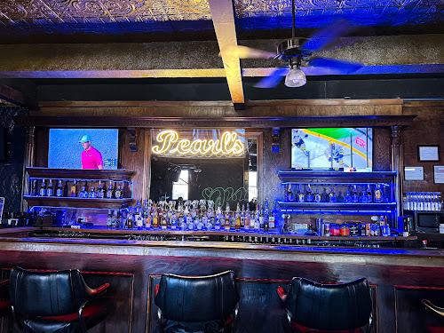PEARLS BAR & NIGHT CLUB - 20 Photos - 302 West Exchange Ave, Fort
