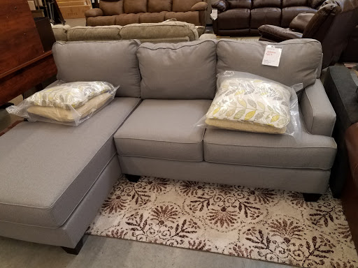 Furniture Store «Ashley Furniture HomeStore», reviews and photos, 14810 North Freeway #100, Houston, TX 77090, USA