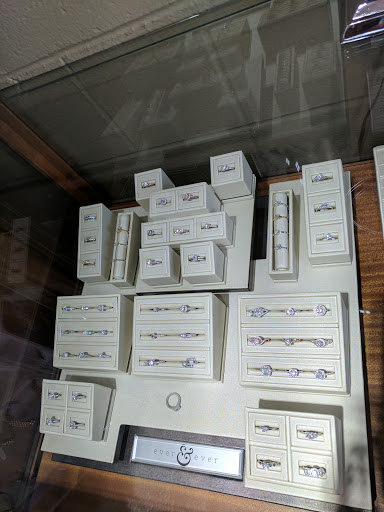 Jeweler «Ken and Daughter Jewelers», reviews and photos, 707 E 1st St, Newberg, OR 97132, USA