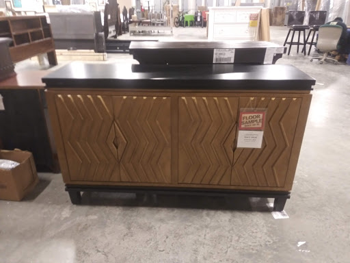 Furniture Store «Art Van Furniture - Southfield», reviews and photos, 22555 Greenfield Rd, Southfield, MI 48075, USA