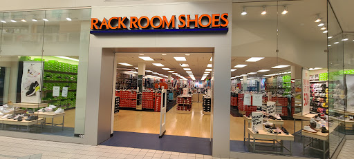 Shoe Store «Rack Room Shoes», reviews and photos, 104 Towne Center Cir, Sanford, FL 32771, USA