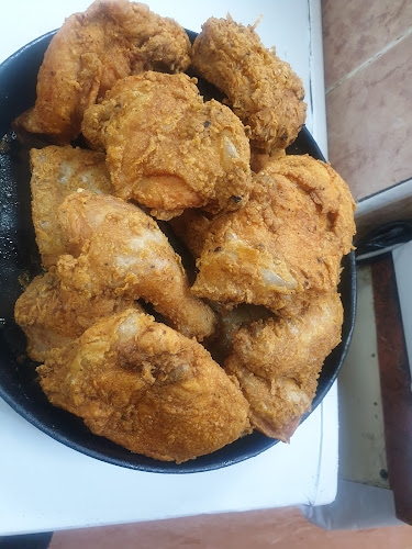 Andrew's Fried Chicken - Restaurant