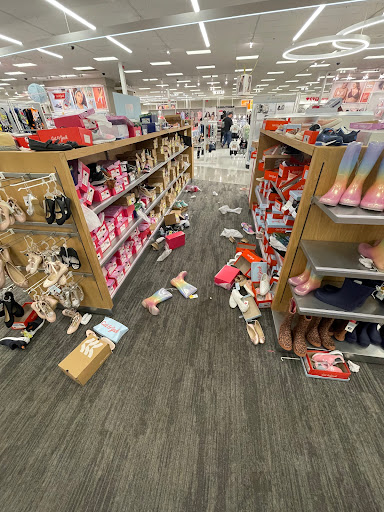 Department Store «Target», reviews and photos, 529 Lincoln St, Worcester, MA 01605, USA