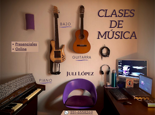 Clases de Música - Bajo, Piano y Guitarra!