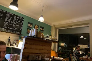 Flop Café image