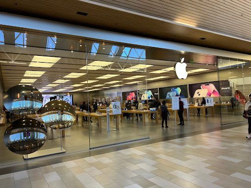 Computer Store «Apple Christiana Mall», reviews and photos, 125 Stanton Christiana Rd, Newark, DE 19702, USA