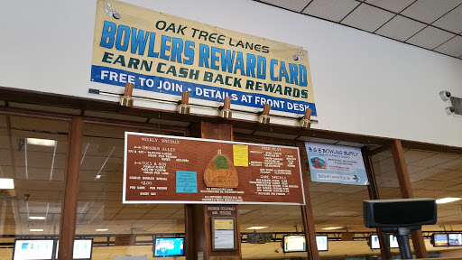 Bowling Alley «Oak Tree Lanes», reviews and photos, 990 N Diamond Bar Blvd, Diamond Bar, CA 91765, USA