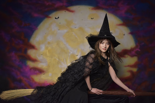 Tourist Attraction «Witch Pix», reviews and photos, 172 Essex St, Salem, MA 01970, USA