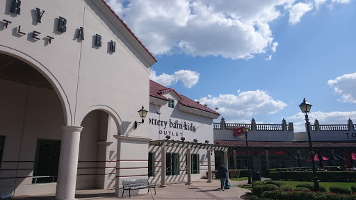 Outlet Store «Pottery Barn Outlet», reviews and photos, 3939 I-35 #920, San Marcos, TX 78666, USA