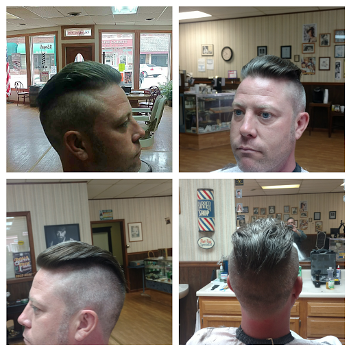 Barber Shop «Floyds Barber Shop», reviews and photos, 107 W Sale St, Tuscola, IL 61953, USA