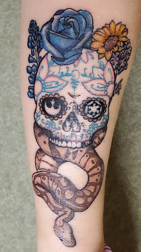 Tattoo Shop «Dallas Tattoo & Arts Company», reviews and photos, 2712 Live Oak St, Dallas, TX 75204, USA