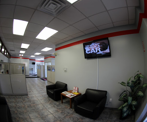 Car Dealer «E-Z Loan Auto Sales of Buffalo», reviews and photos, 2227 Elmwood Ave, Buffalo, NY 14216, USA