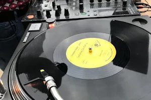 Vinyl-DJs image