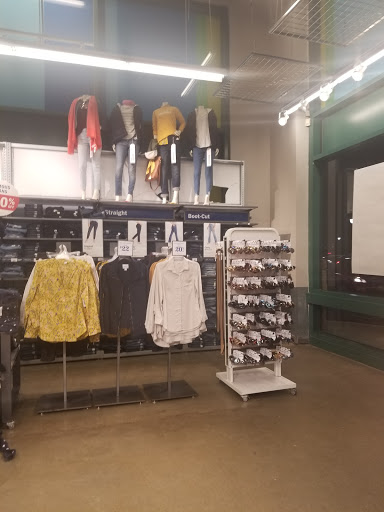 Clothing Store «Old Navy», reviews and photos, 12017 Rockville Pike, Rockville, MD 20852, USA