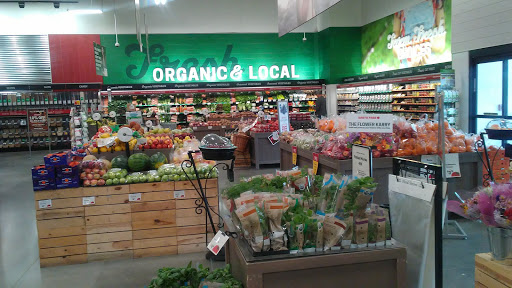 Shopping Mall «Woodlands Square», reviews and photos, 3150 Tampa Rd, Oldsmar, FL 34677, USA