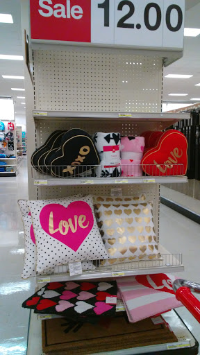 Department Store «Target», reviews and photos, 3955 E Broad St, Whitehall, OH 43213, USA