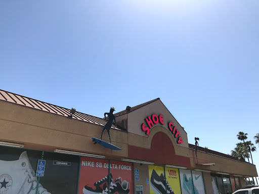 Shoe City - Garden Grove, 11971 Brookhurst St, Garden Grove, CA 92840, USA, 