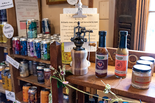 Boutique «Vintage Lady», reviews and photos, 180 High St, Harpers Ferry, WV 25425, USA