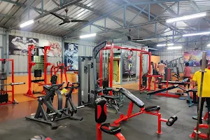W.I.DAVARAM SPORTS ACADEMY New Gold’s Gym & Fitness Studio image