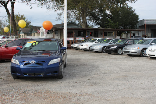 Used Car Dealer «J & F Auto Sales», reviews and photos, 9804 Veterans Memorial Dr, Houston, TX 77038, USA