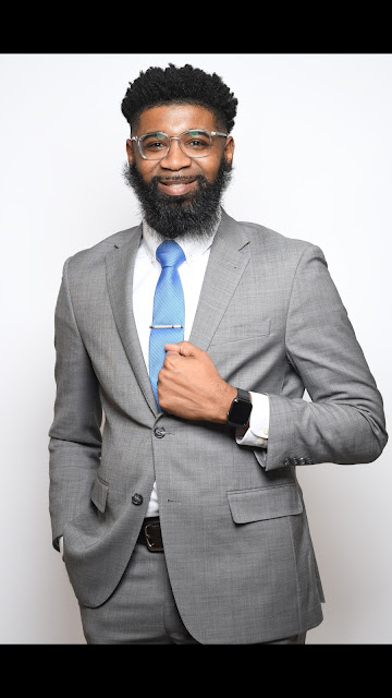 Century 21 Broadhurst - Christopher Small