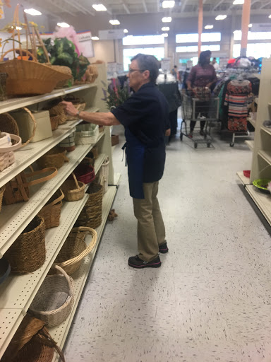 Donations Center «Goodwill of North Georgia: Roswell Store and Donation Center», reviews and photos