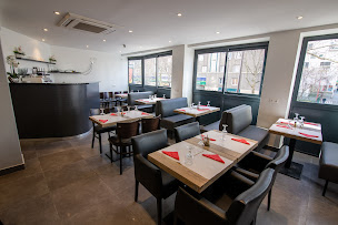 Photo n°55 de Le Mondial - Meilleur kebab de Paris à Paris ()