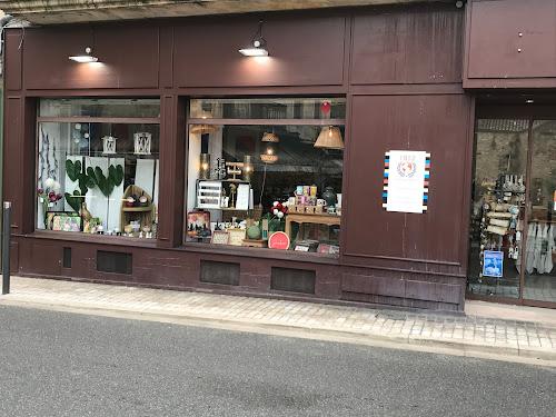 1852 Concept Store à Fumel