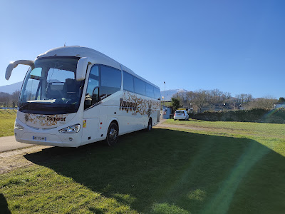 Stade de rugby Etxecopaïa à Menditte