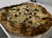 Plats et boissons du Pizzeria Adelia Pizza à Antibes - n°6