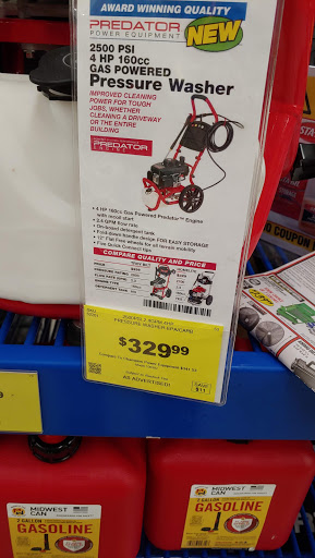 Hardware Store «Harbor Freight Tools», reviews and photos, 2658 Peters Creek Pkwy, Winston-Salem, NC 27127, USA