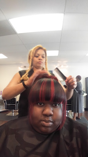 Beauty Salon «Dollface Beauty Salon», reviews and photos, 12123 Blue Ridge Blvd c, Grandview, MO 64030, USA