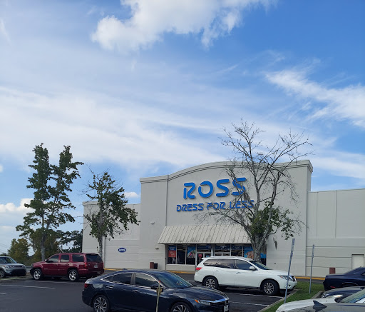 Clothing Store «Ross Dress for Less», reviews and photos, 2415 N Monroe St, Tallahassee, FL 32303, USA