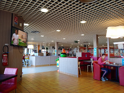 Carrefour Cafétéria à Cambrai