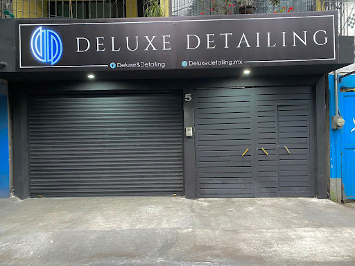 DeluxeDetailing