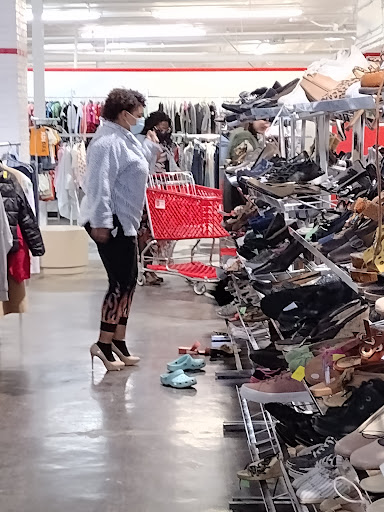 Thrift Store «The Salvation Army Family Store & Donation Center», reviews and photos