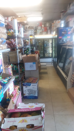 Convenience Store «Afghan Mini Market», reviews and photos, 6566 Backlick Rd, Springfield, VA 22150, USA
