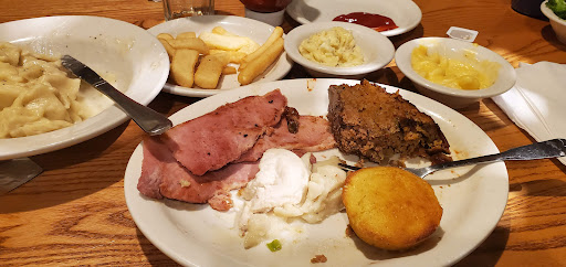 American Restaurant «Cracker Barrel Old Country Store», reviews and photos, 4 Merritt Blvd, Fishkill, NY 12524, USA