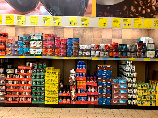 Supermarket «ALDI», reviews and photos, 22300 Lakeshore Blvd, Euclid, OH 44123, USA