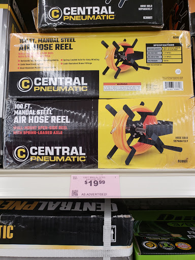 Hardware Store «Harbor Freight Tools», reviews and photos, 2295 Forest Ave, Staten Island, NY 10303, USA