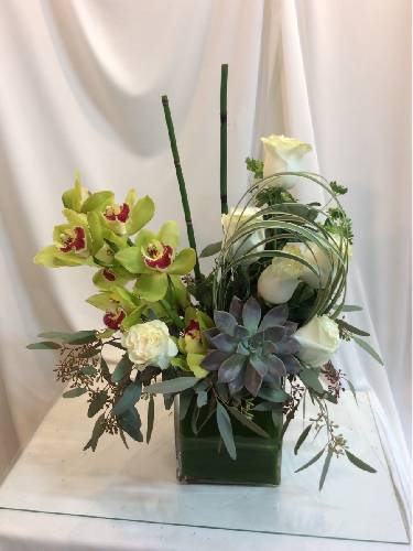 Florist «Miami Gardens Florist», reviews and photos, 18500 W Dixie Hwy, Aventura, FL 33180, USA