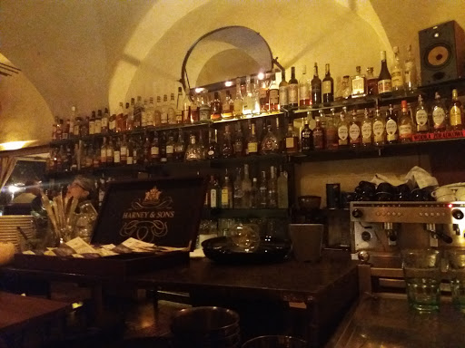 Latem Bar And Restaurant