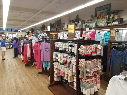 General Store «Mast General Store Winston-Salem», reviews and photos, 516 Trade St NW, Winston-Salem, NC 27101, USA