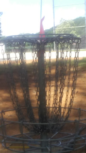 Golf Course «Amesbury Pines Disc Golf Course», reviews and photos, Highland St, Amesbury, MA 01913, USA