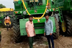 Dadaji Tractors And Motors image