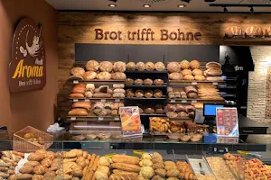 Aroma Brot trifft Bohne image