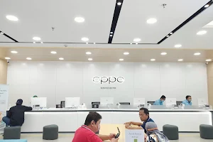 OPPO Service Center Surabaya WTC image