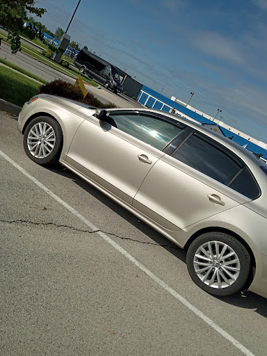 Used Car Dealer «Oak Motors», reviews and photos, 5075 38th St, Indianapolis, IN 46254, USA