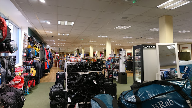 Comments and reviews of Cotswold Outdoor Edinburgh