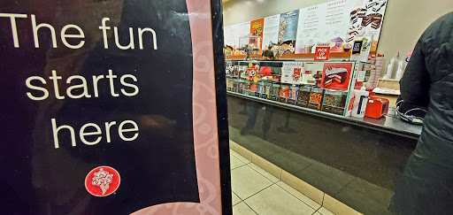 Ice Cream Shop «Cold Stone Creamery», reviews and photos, 1051 N Dupont Hwy, Dover, DE 19901, USA